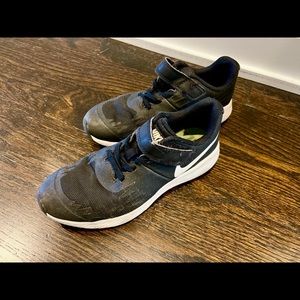 Nike Velcro closure sneakers - worn but very good condition w lots of life left.